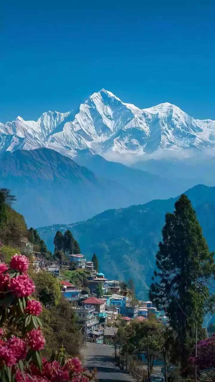 How To Choose Right Himalayan Destinations Suitable For Gentle November Vacation Trips
