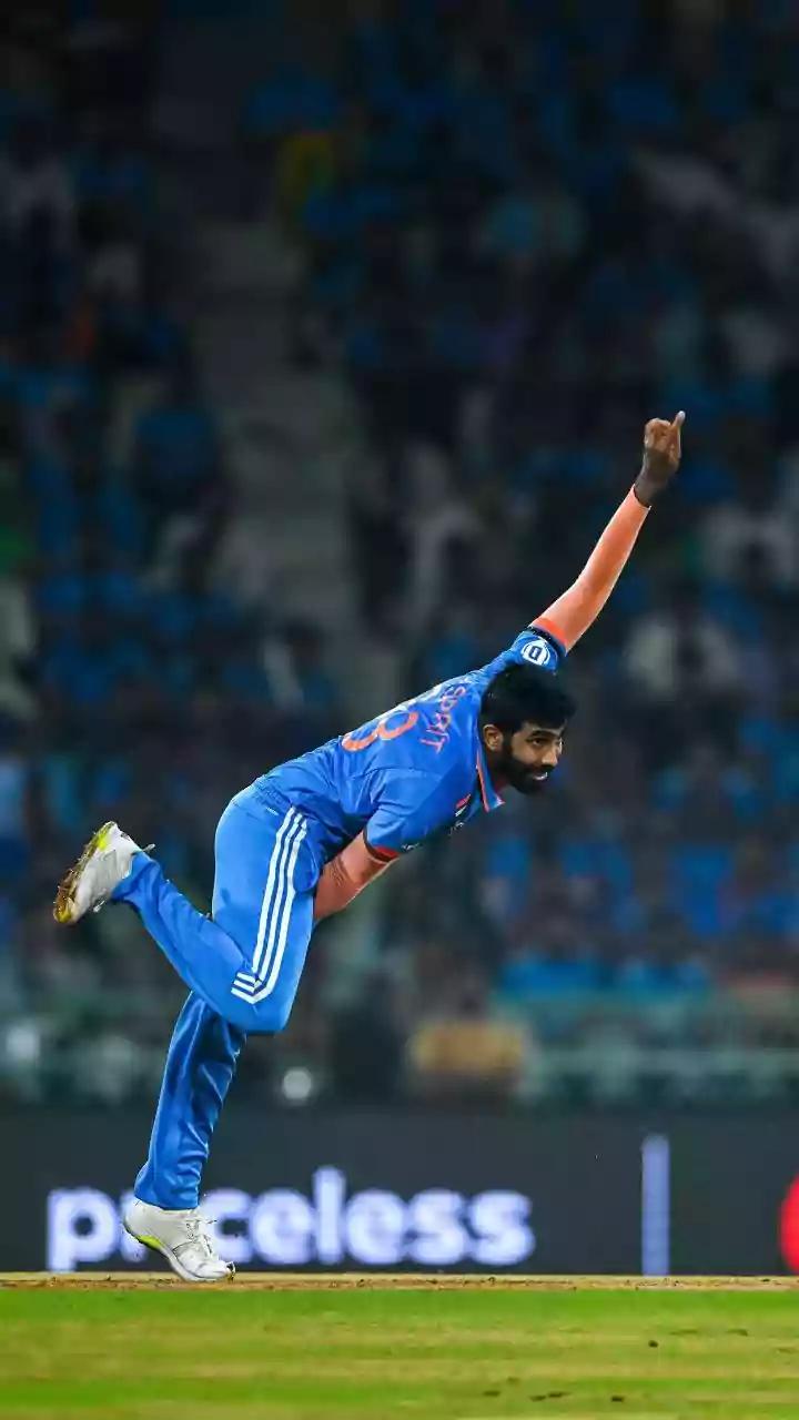 ‘Don’t underestimate my talent’ - Kareena Kapoor hilariously compares her bowling to Jasprit Bumrah