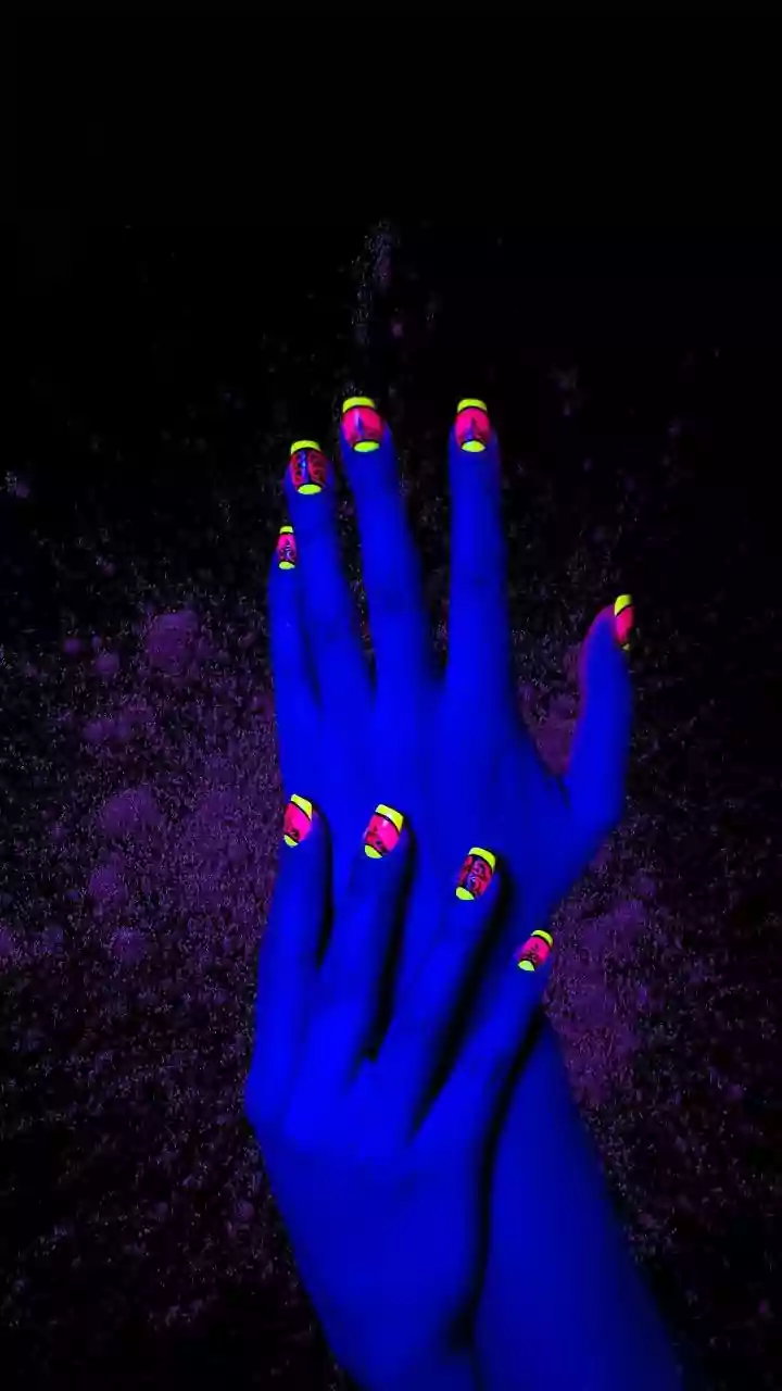 Unhas fluorescentes e neon em alta: 6 inspirações para apostar na cor