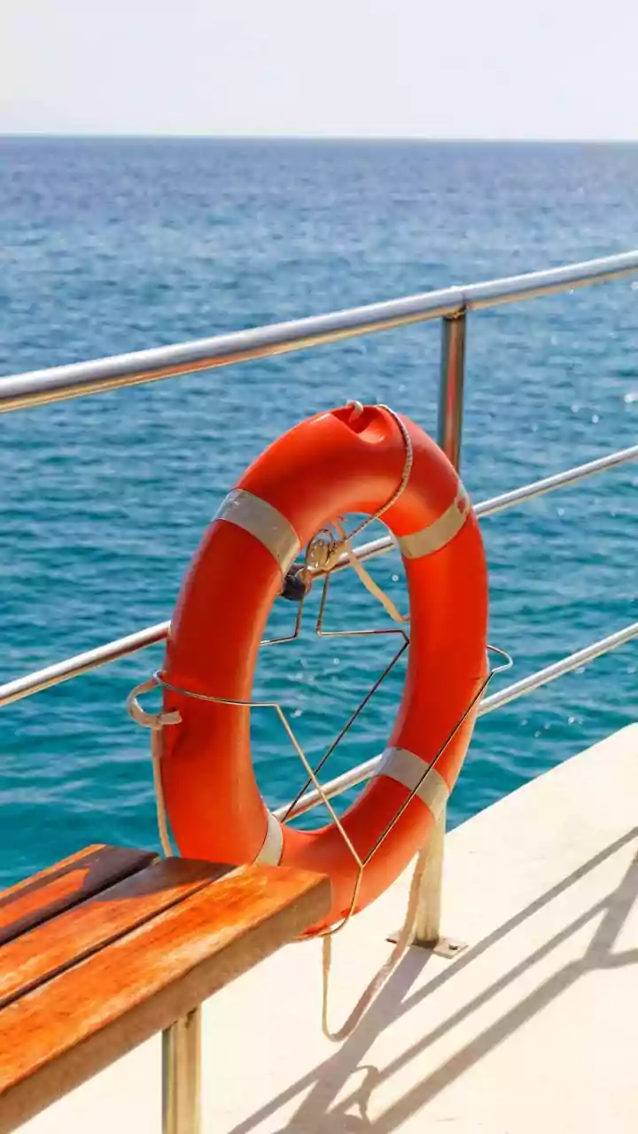 Emergency Savings For Travel Could Help You Avoid Costly Last-Minute Decisions