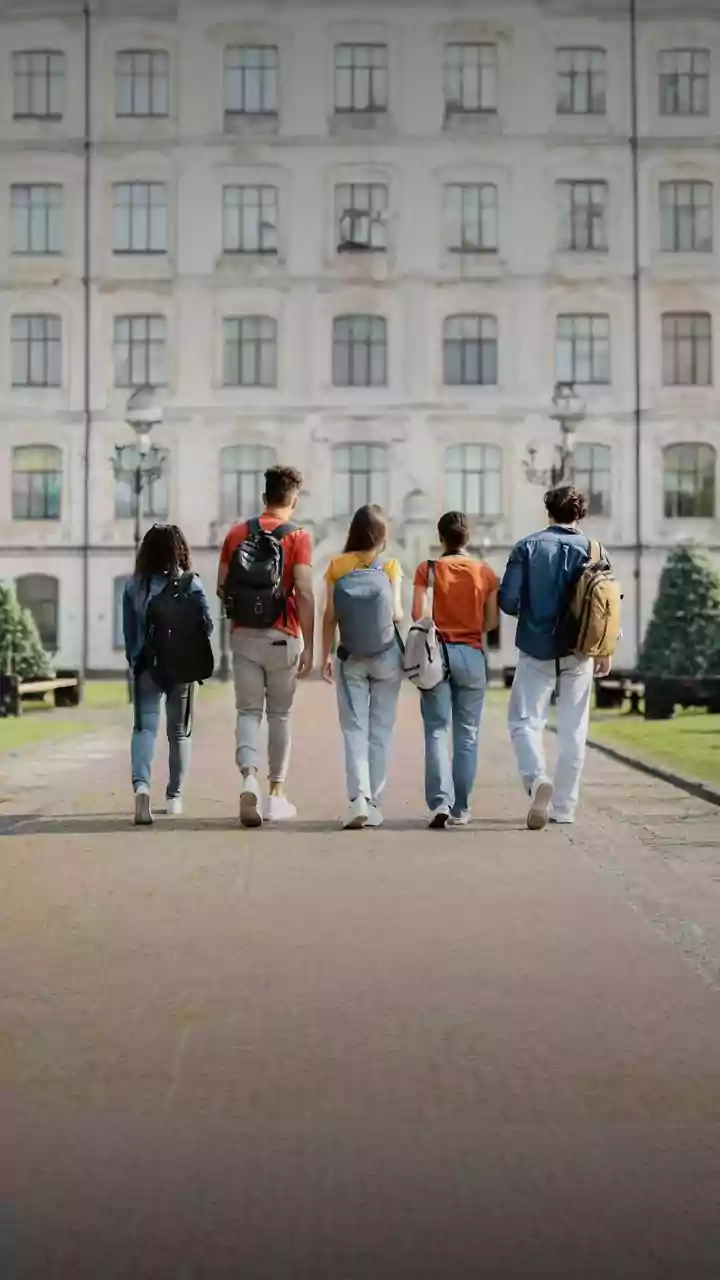 UGC Approved Online MBA Degrees in India: Choose the Best College for 2026