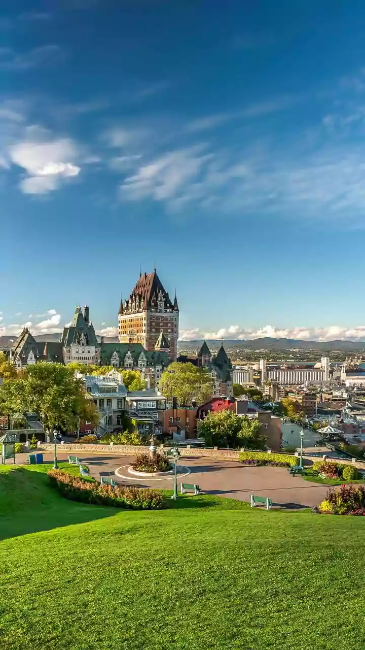 Seni Jalanan dan Mural di Kota Quebec