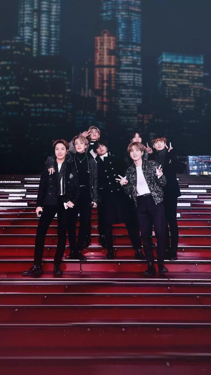 BTS Christmas, New Year Weverse LIVE: V's Birthday Cake To 'Comeback Album Is Crazy' Tease - How OT7 Closed 2025 With ARMYs