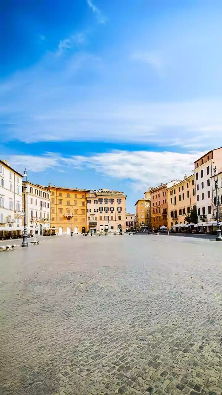 Trevi Fountain's New Fee: A Roman Holiday Update