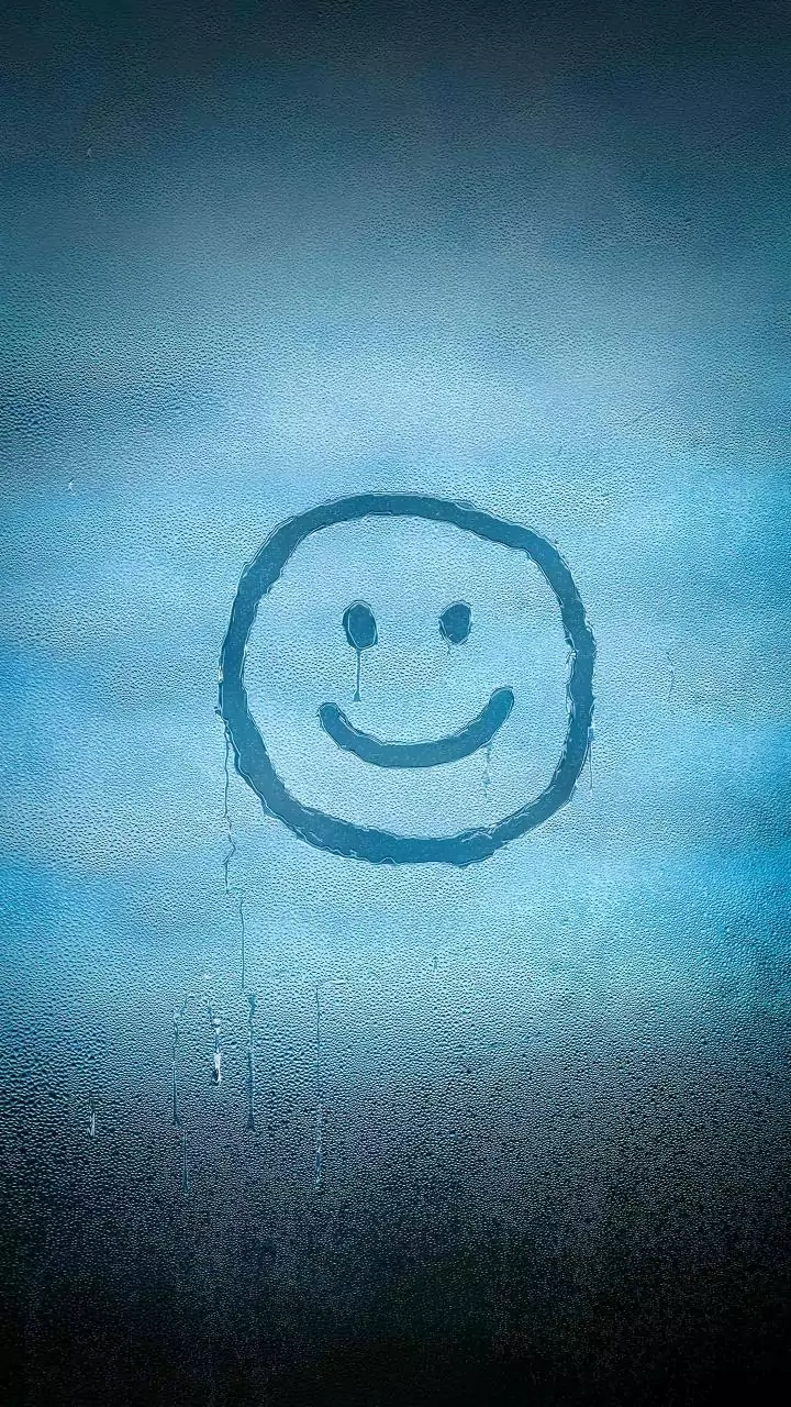 Why winter wind increases eye-watering and dryness