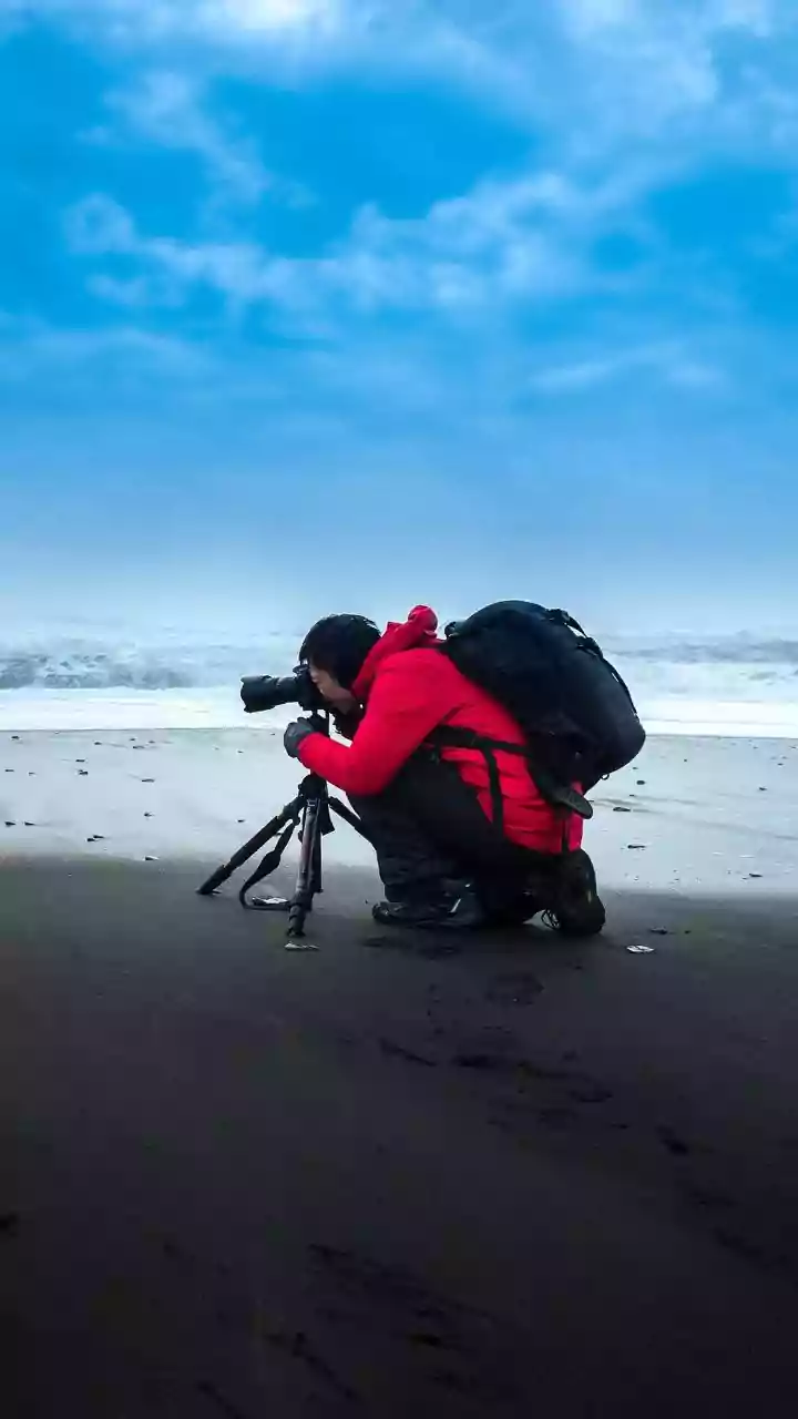 How Smart Waterproof Packing Rules Help Protect Laptops And Cameras On Road Trips