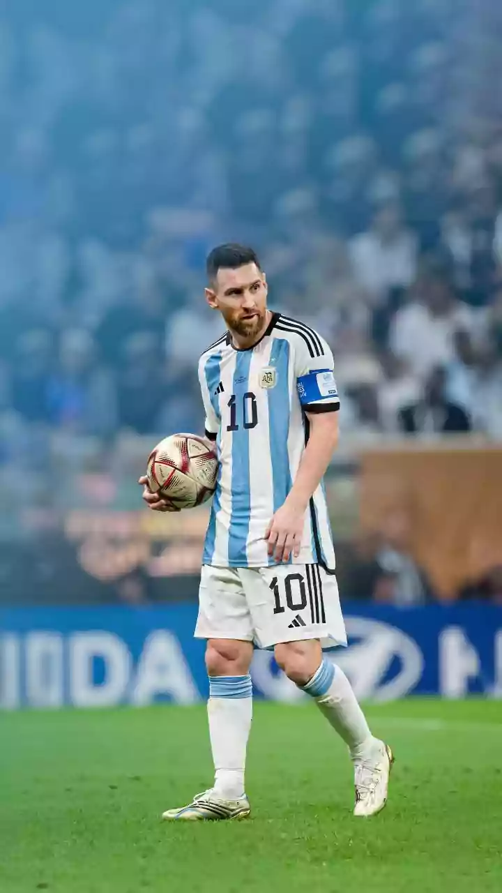 Argentina Beats Honduras 2-0 As Martinez And Simeone Score, Messi Benched