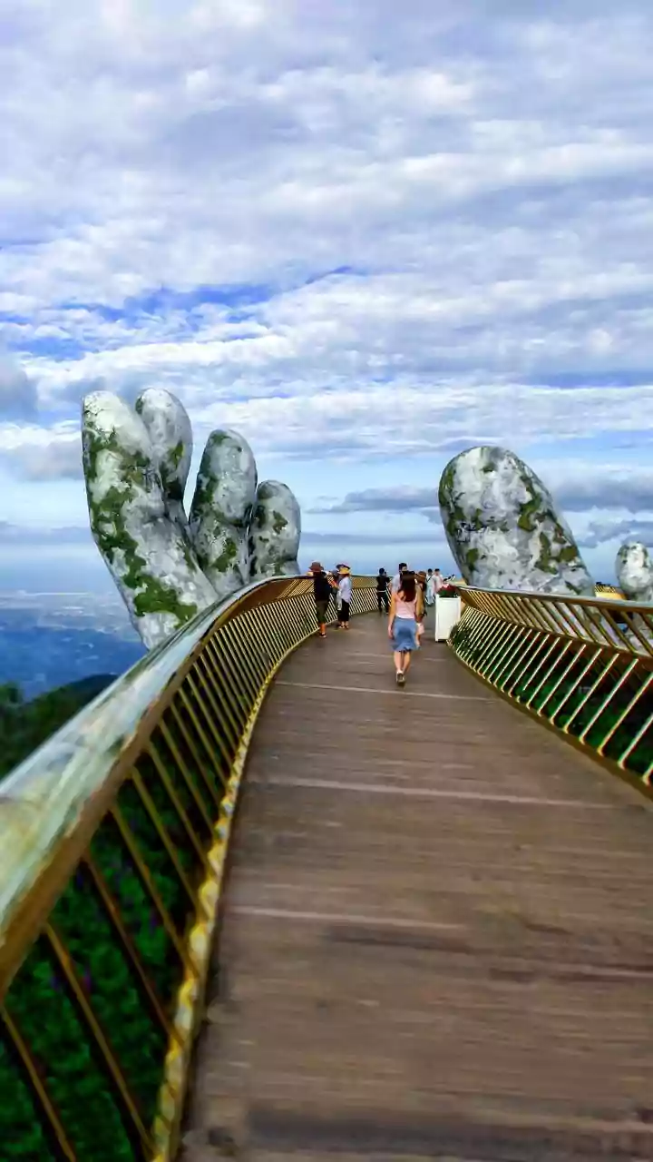 How Young Indian Travellers Can Plan An Affordable Week In Vietnam Without Long Advance Booking