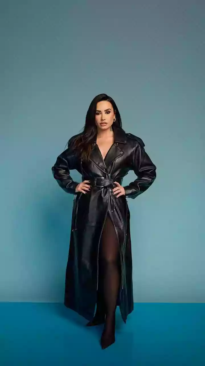 Unveiling the Timeless Charm of the Black Lob Hairstyle