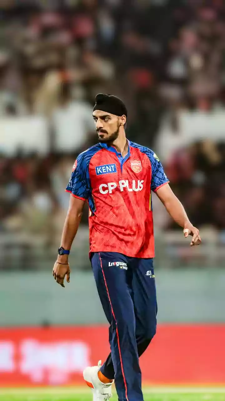 Reports: Punjab Kings put temporary ban on Arshdeep Singh's vlogging; Delhi Capitals clamp down on social media usage