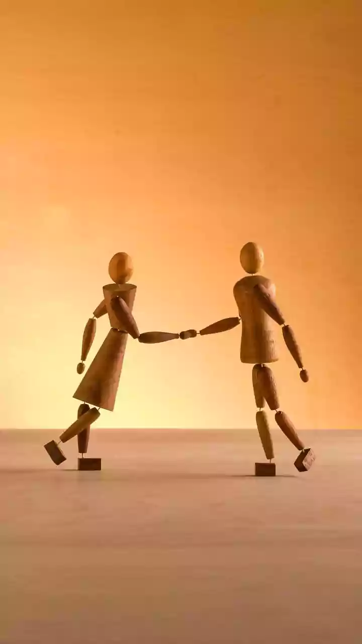 Making Relationships Work: Navigating Cultural Differences in Love