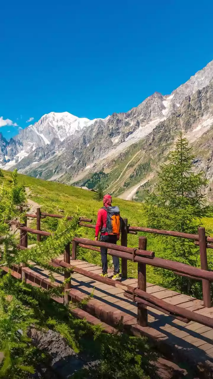 Canadian Rockies Hiking Trails: Planning a Safe Day Hike in Mountain Country