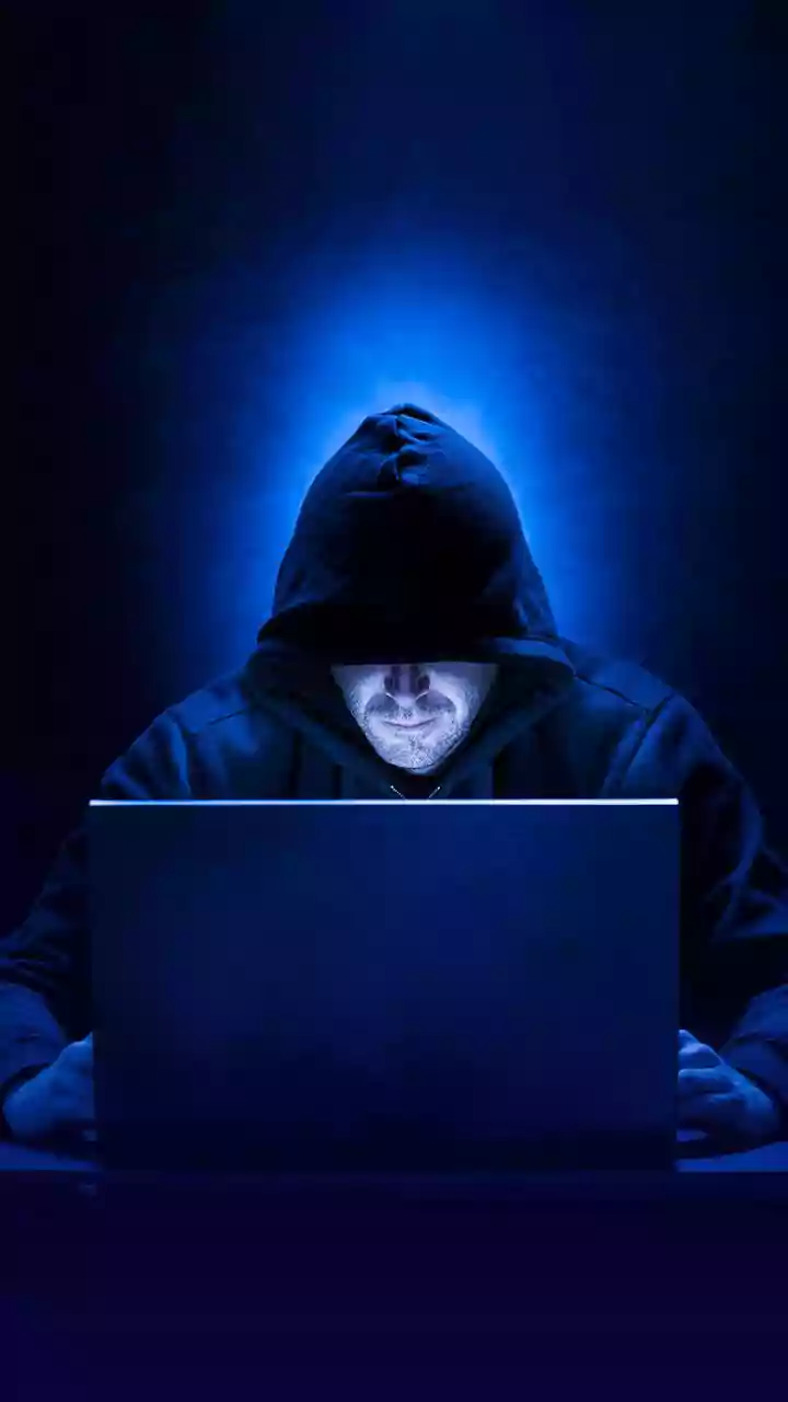 Delhi Police holds advisory meeting with senior citizens on cyber safety