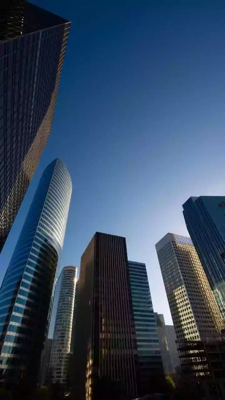 Why Keeping Index Fund Management Costs Low Preserves Returns Over Ten Years