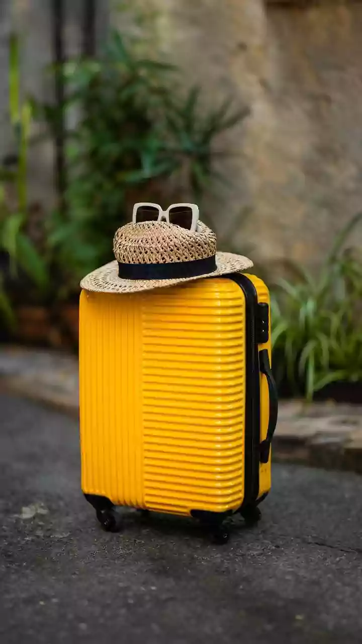 Planning A Festive Getaway? Here's Why An Emergency Travel Fund Matters