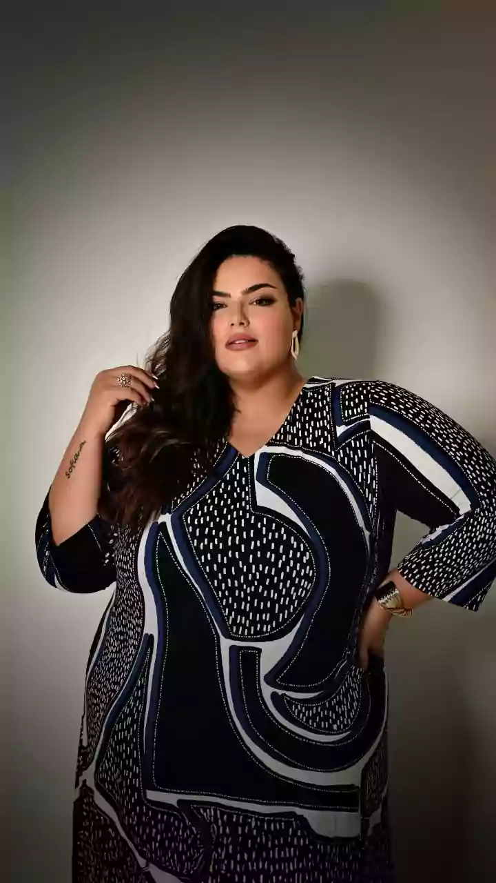 Ex-atriz da Globo briga com Rico Melquiades no SuperPop: 'Continua feio'