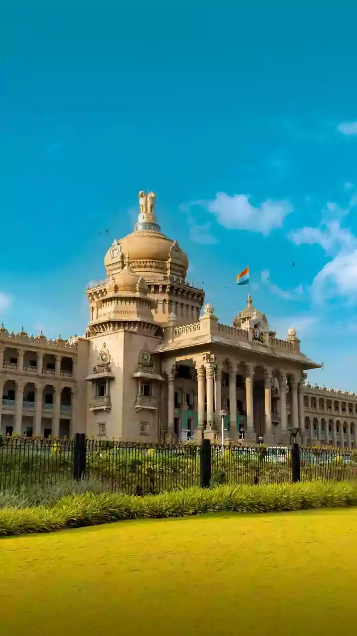 US Lawmaker Urges Swift Action for Stronger India-US Ties