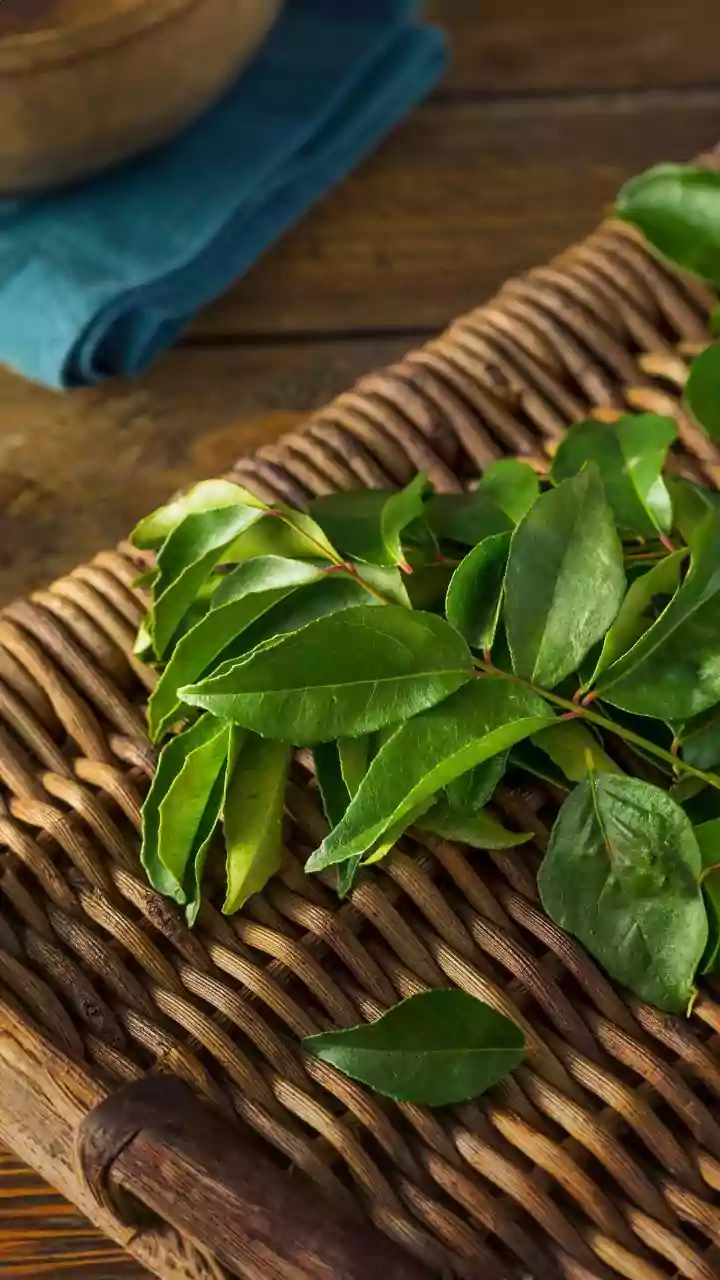 Micro-Green Harvesting Setups On Windowsill Trays Supply Fresh Nutrient-Dense Greens For City Apartments