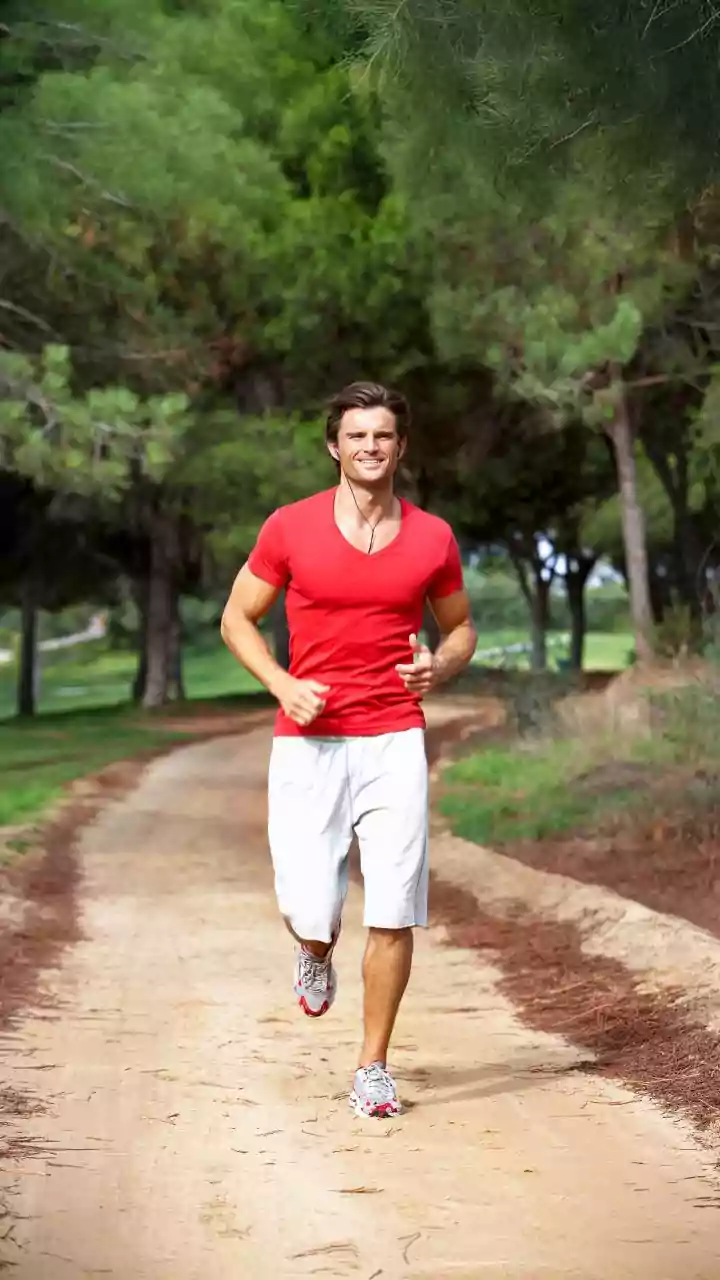 How Desk Workers Can Transition To Zone-2 Cardio For Long-Term Vitality