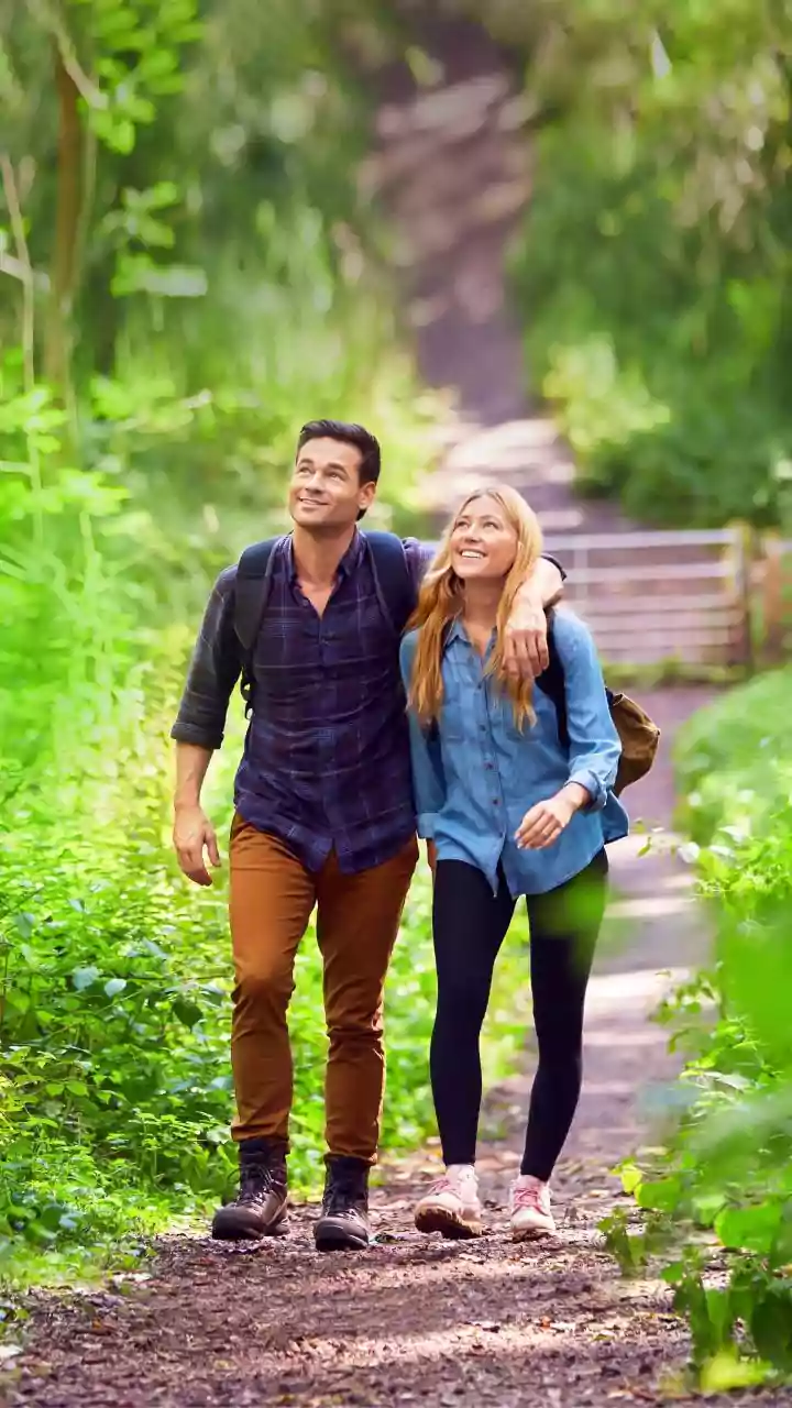Five Ways Mindful Walking May Support Everyday Wellbeing