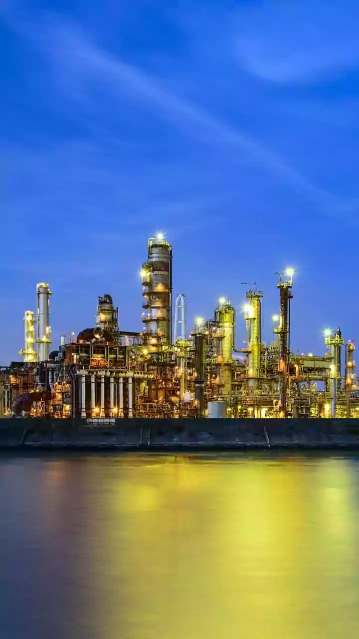 India adds 15 LNG and 41 crude oil suppliers