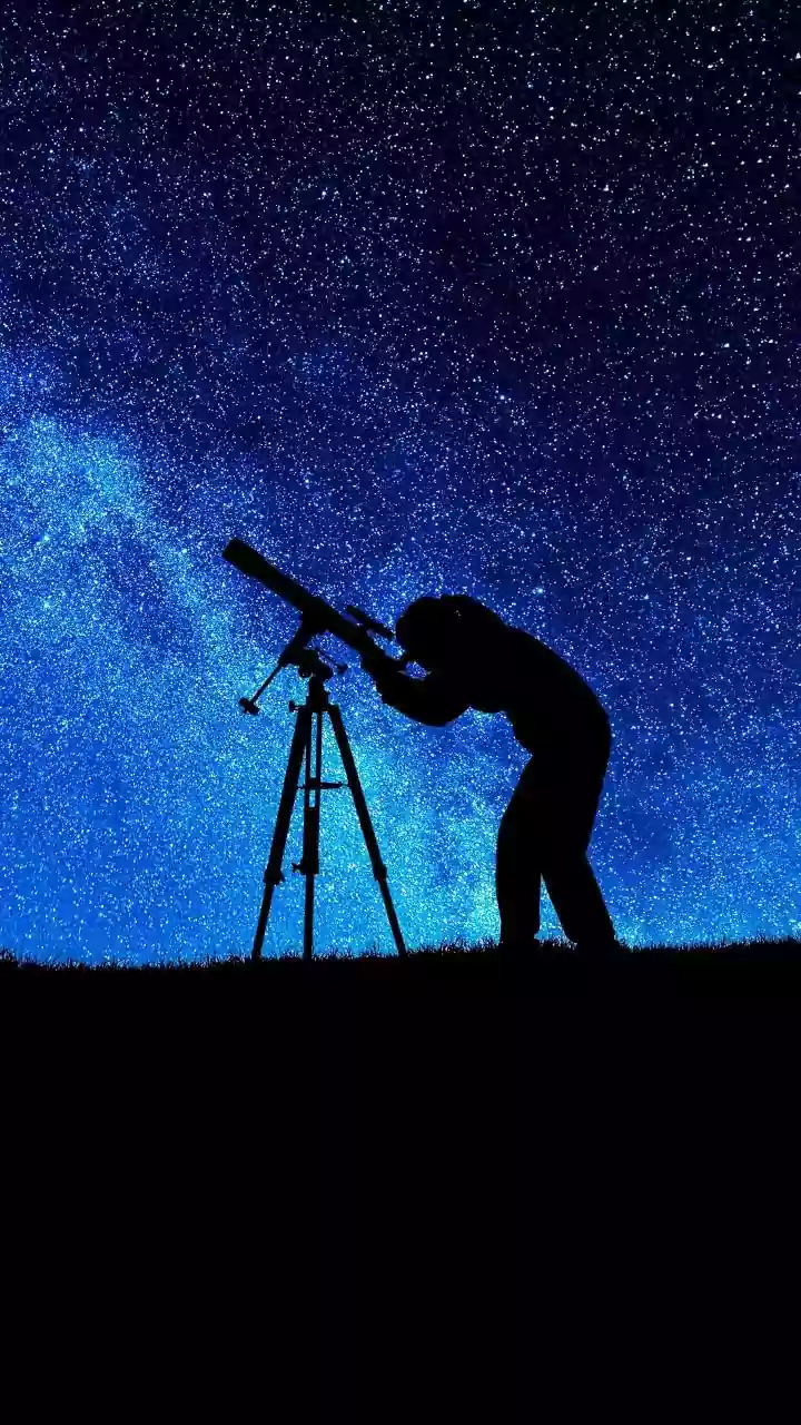 Indian Stargazers Can Plan Around Clouds for the August Meteor Peak