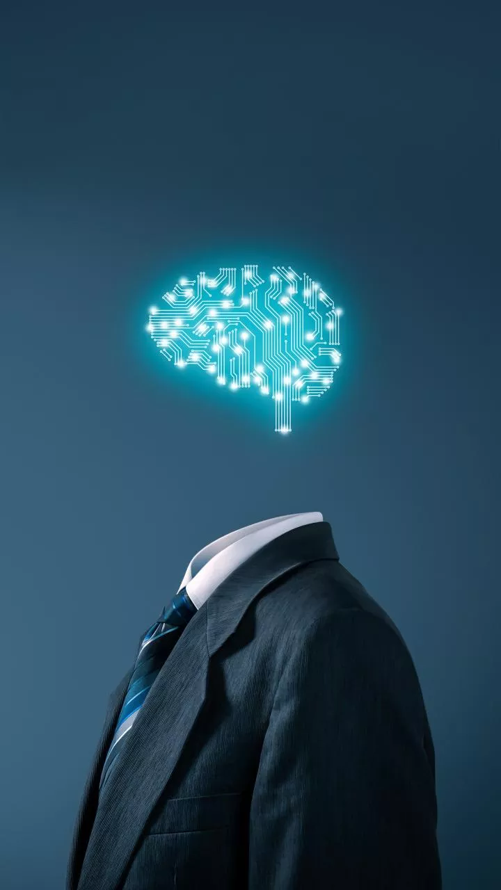 AI's Impact: Mental Health Concerns & Navigating Challenges