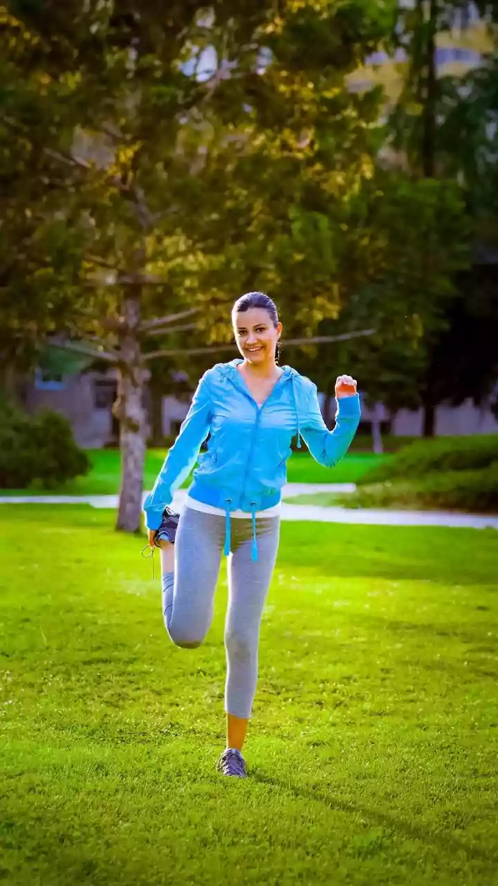 Post-Meal Active Recovery Walks Help Drop Blood Sugar Levels And Soothe Sore Muscles