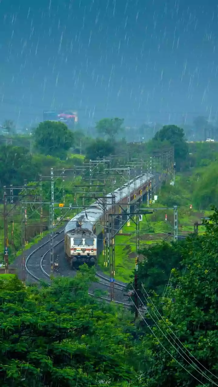 Cong demands withdrawal of security deposit on power consumers, free electricity for agri sector