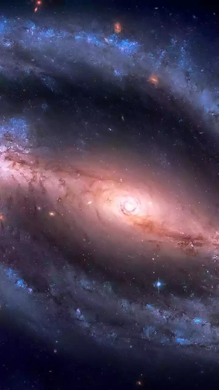 Hubble Turns Cosmic Gas Into Visual Learning