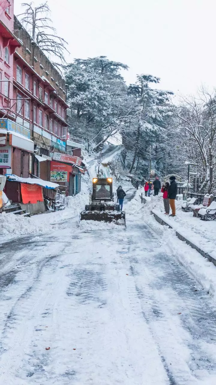 North Indian schools announce winter breaks as temperatures drop