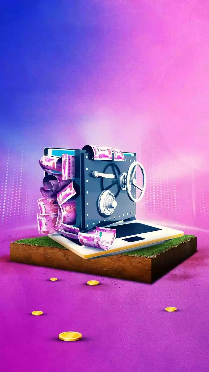 Retired banker duped of Rs 1.35 cr by cyber criminals; 12 persons booked