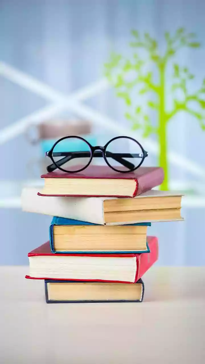 Bill Gates Recommends: 5 Must-Read Books for 2025