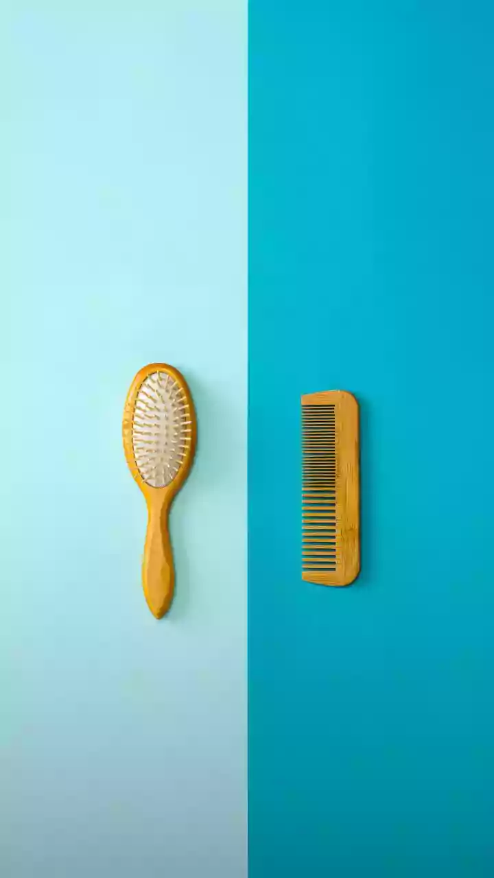 Risca central ou lateral? Como a divisão do cabelo muda o volume da raiz