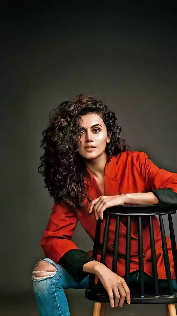 5 styles for unruly hair