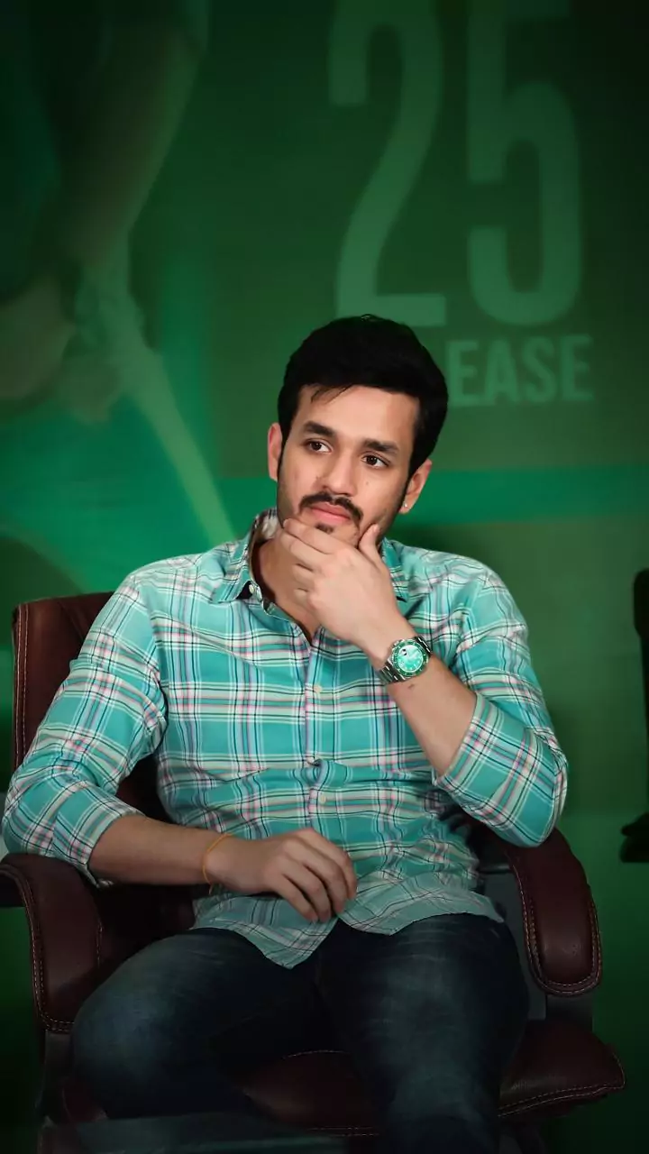 లెనిన్ ప్రమోషన్స్లో అఖిల్, భాగ్యశ్రీ సందడి.. స్టేజ్పైనే వారికి షాకిచ్చిన దీపిక