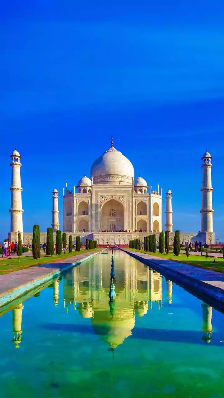 Foreign tourist arrivals in India dip in 2025 despite cheaper rupee