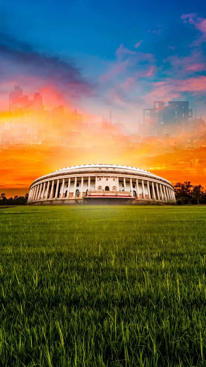 Bomb threat to Delhi Assembly triggers massive security drill