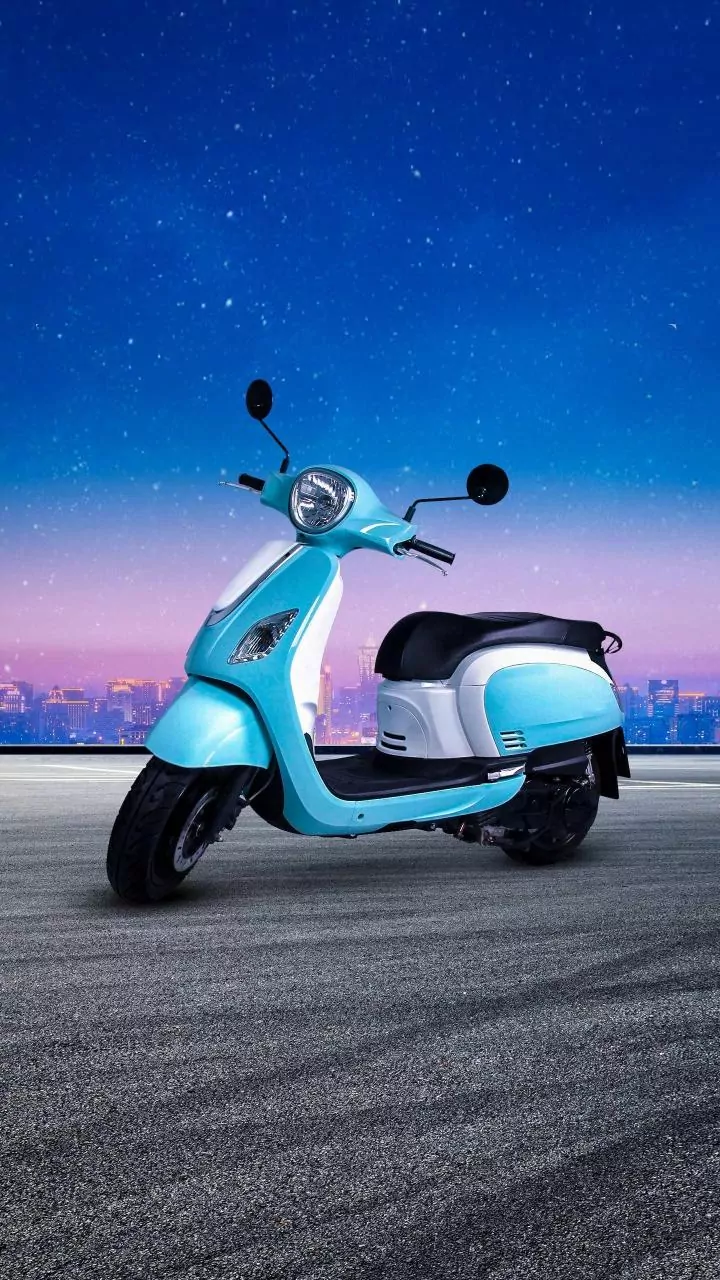 2026 Vespa Scooters Get a Tech & Style Boost for Global Riders