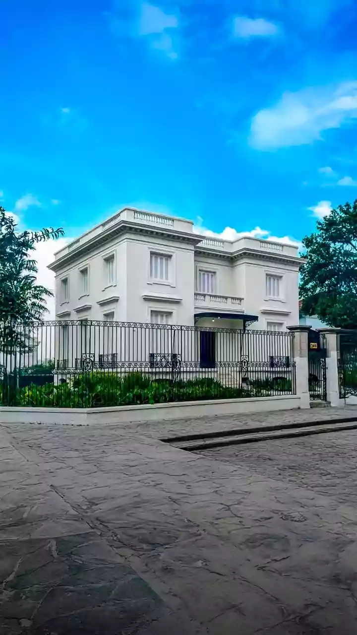 Nova Pinakotheke São Paulo abre com mostra dedicada ao surrealismo