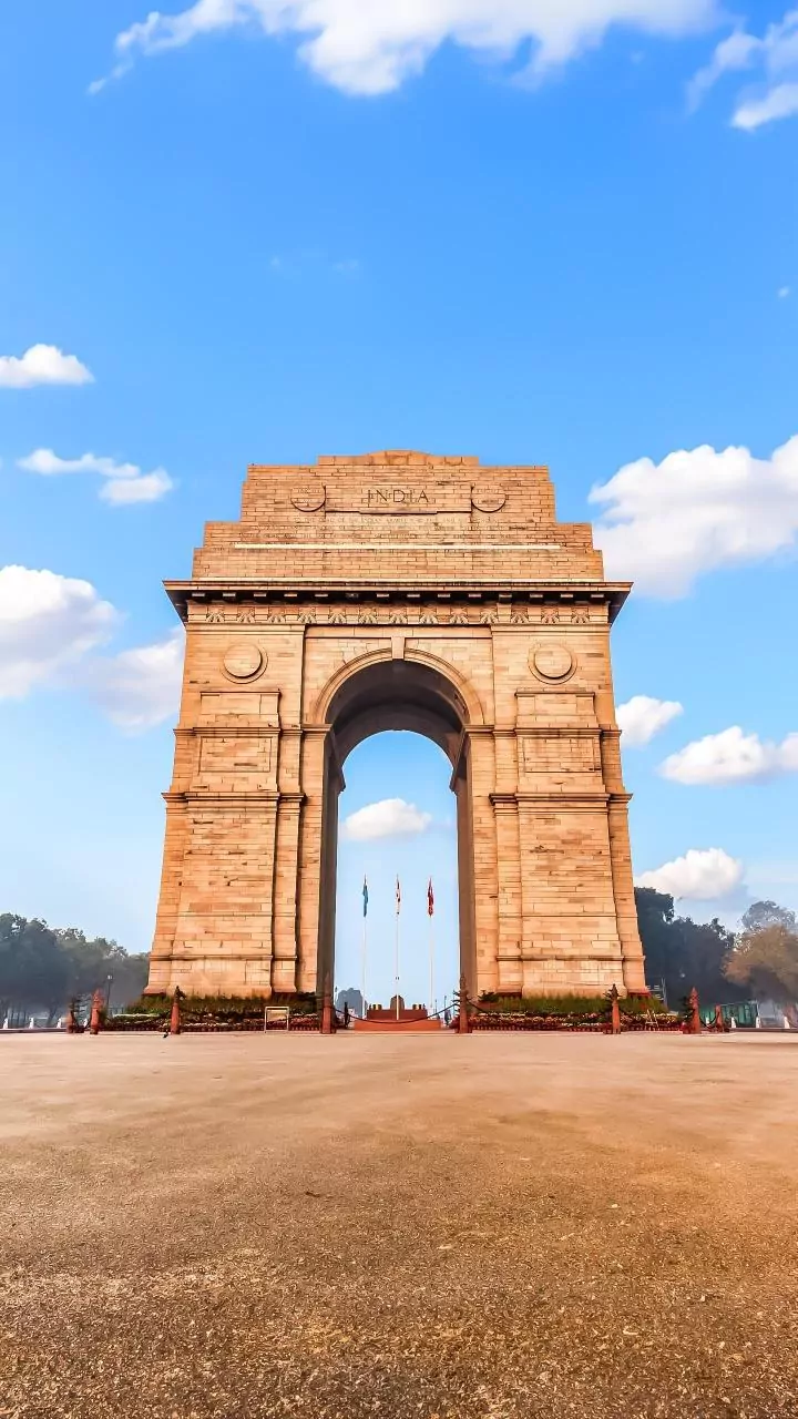 No Ho Ho Ho, Just Cough-Cough-Cough: Even 'Santas' Is Protesting Against Delhi Toxic Air Pollution - WATCH