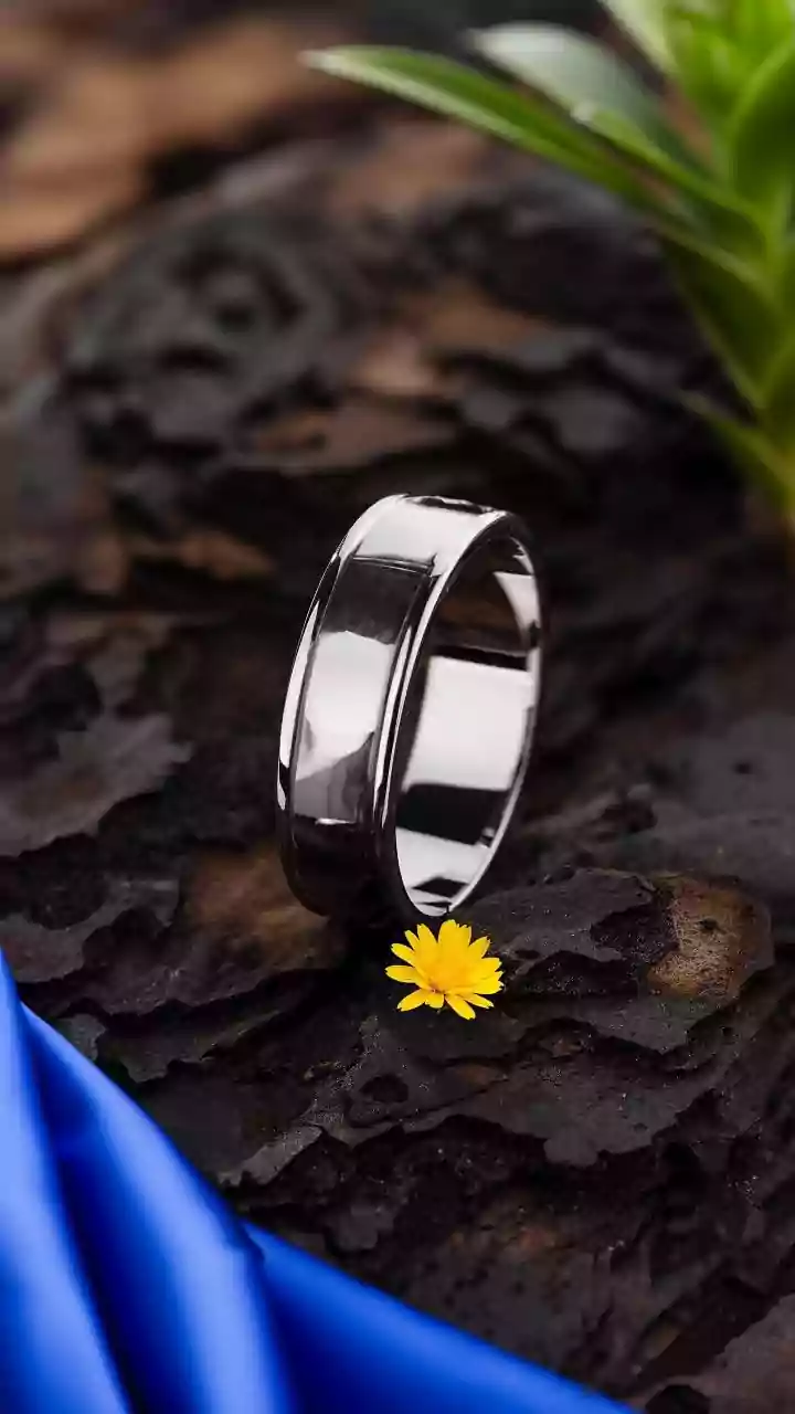 Sparkle & Shine: 4 Must-Have 925 Silver Rings for Every Style & Occasion