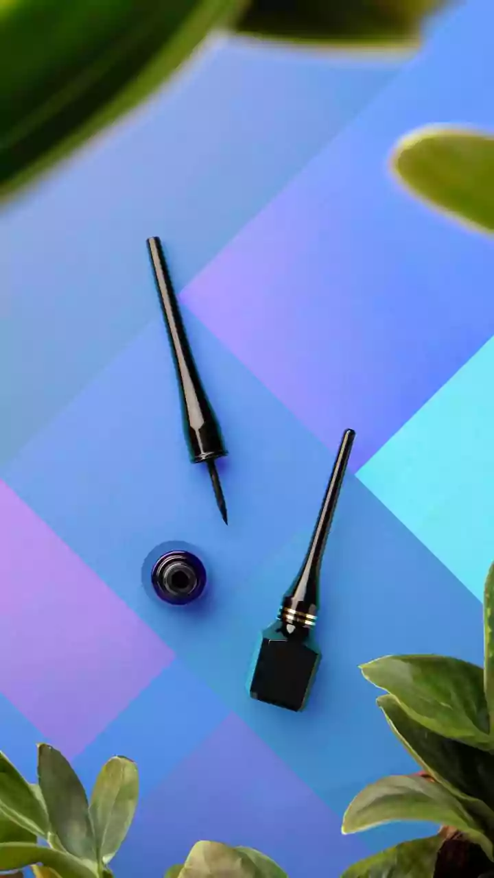 Colourful Eyeliners Are Taking Over Beauty Feeds