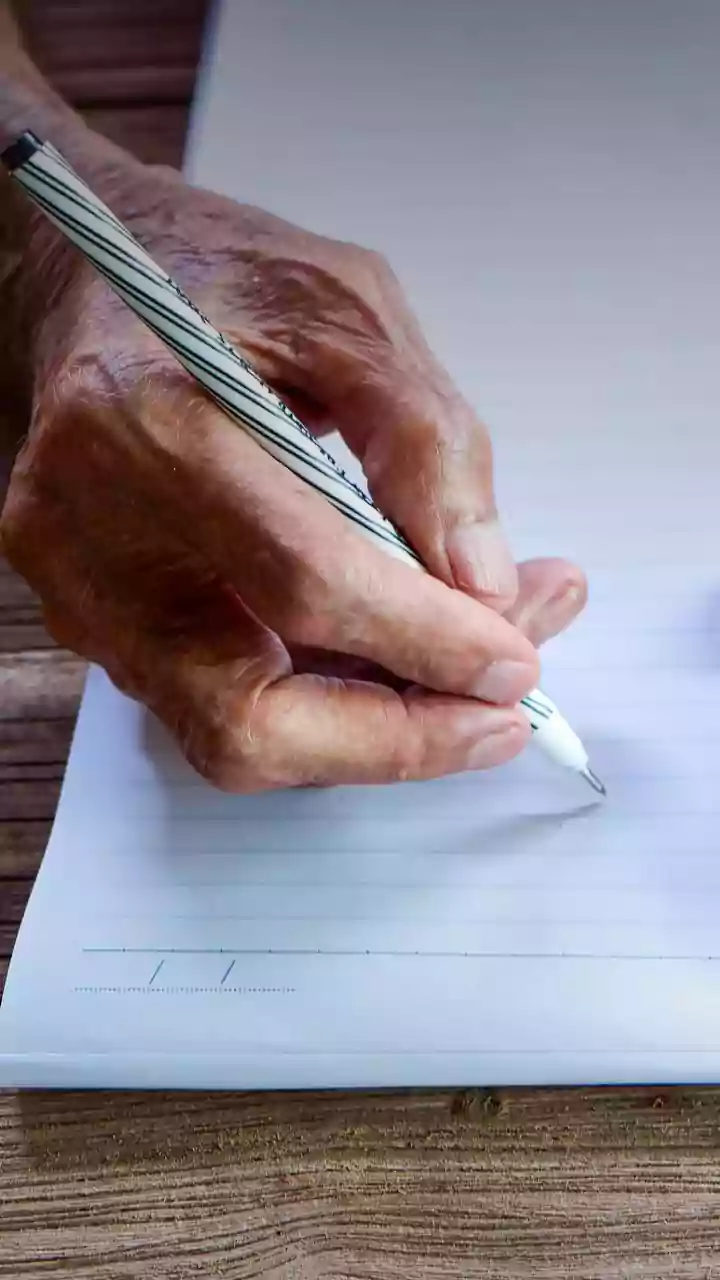 Elderly man dies by suicide in West Bengal, family alleges fear over voter list revision