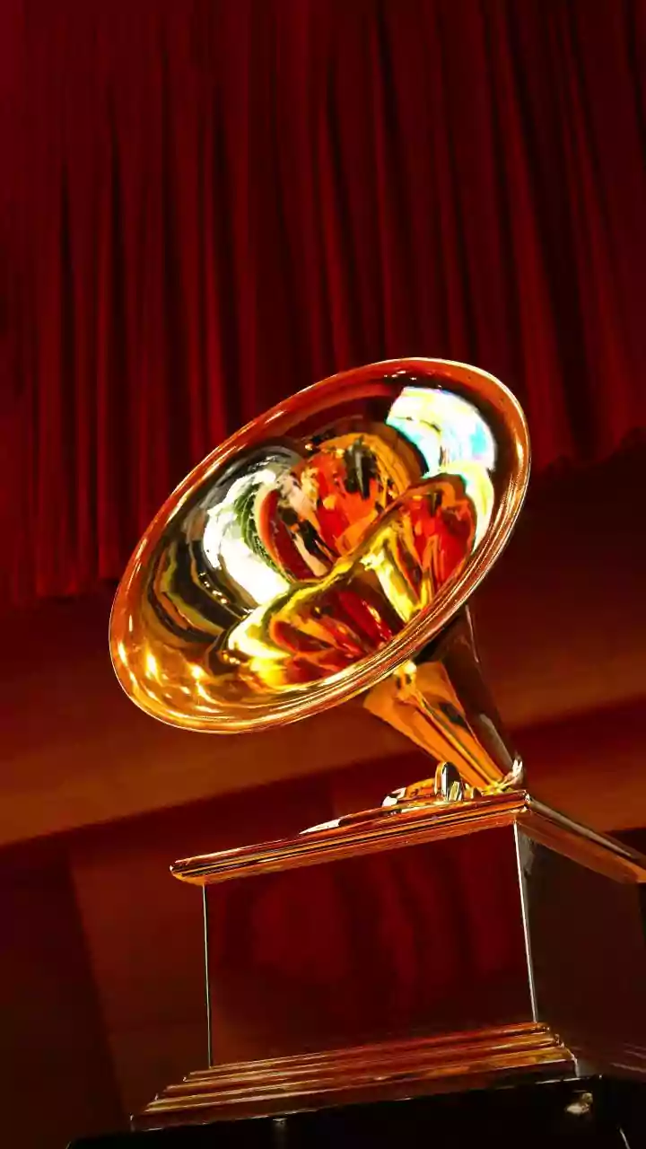 Grammys 2026: Dazzling Fashion & Bold Statements