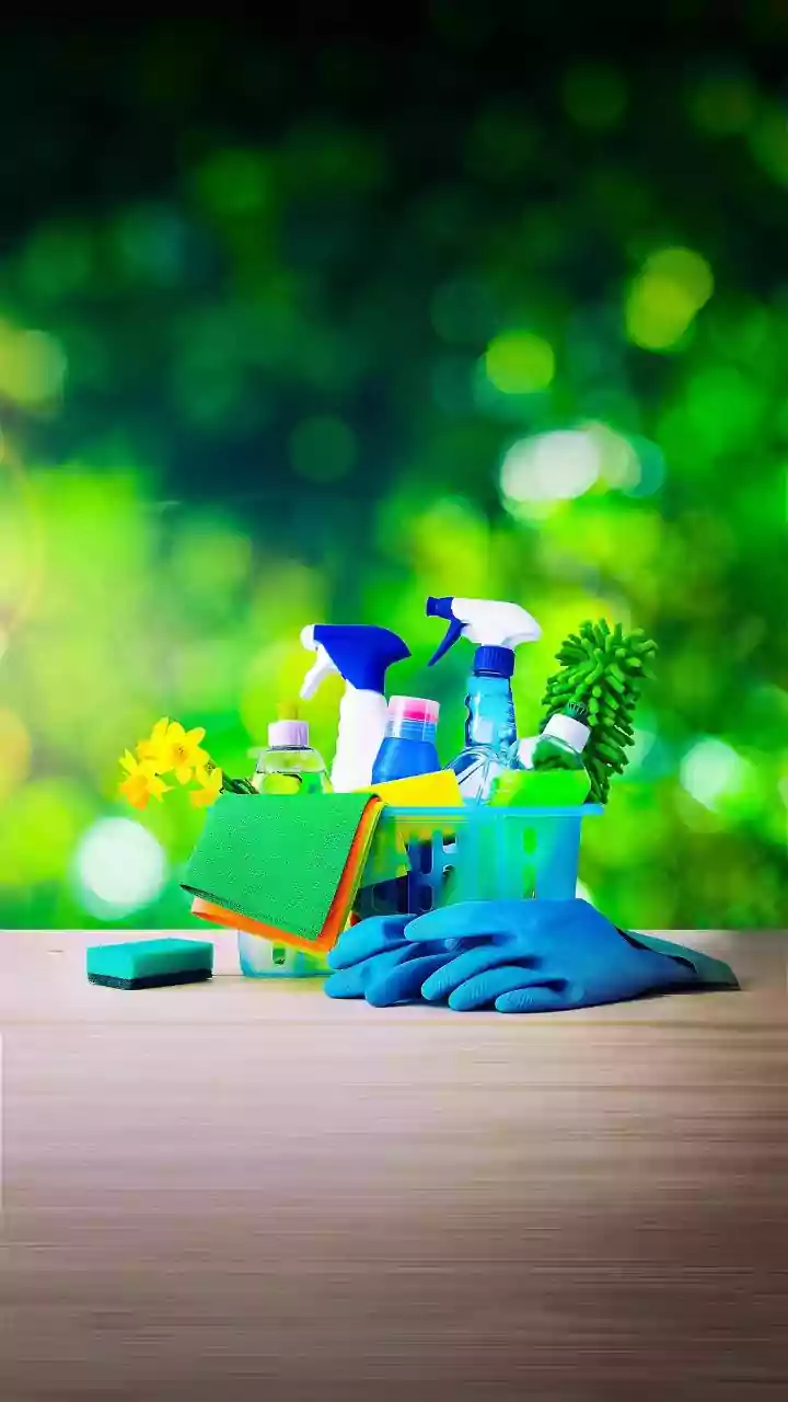 Declutter Smart: 6 Items to Donate Early for Spring Cleaning Success