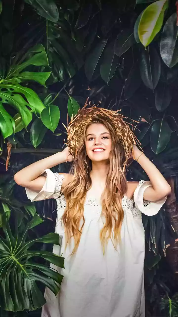 Monsoon Hairstyles Balance Quick Styling with Better Hold while Keeping Strands Back