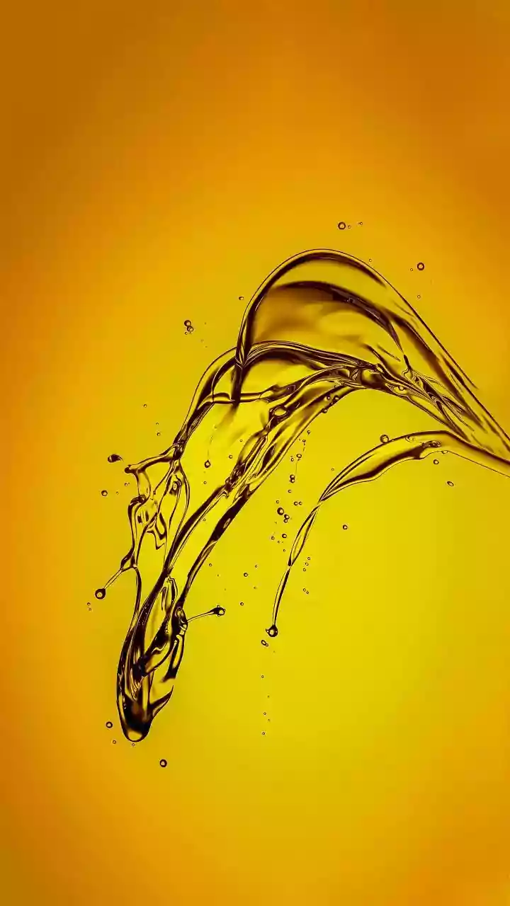 Oil Crisis Alert: Brent Crude Hits $79 As Middle East Tensions Rekindle Hormuz Supply Fears