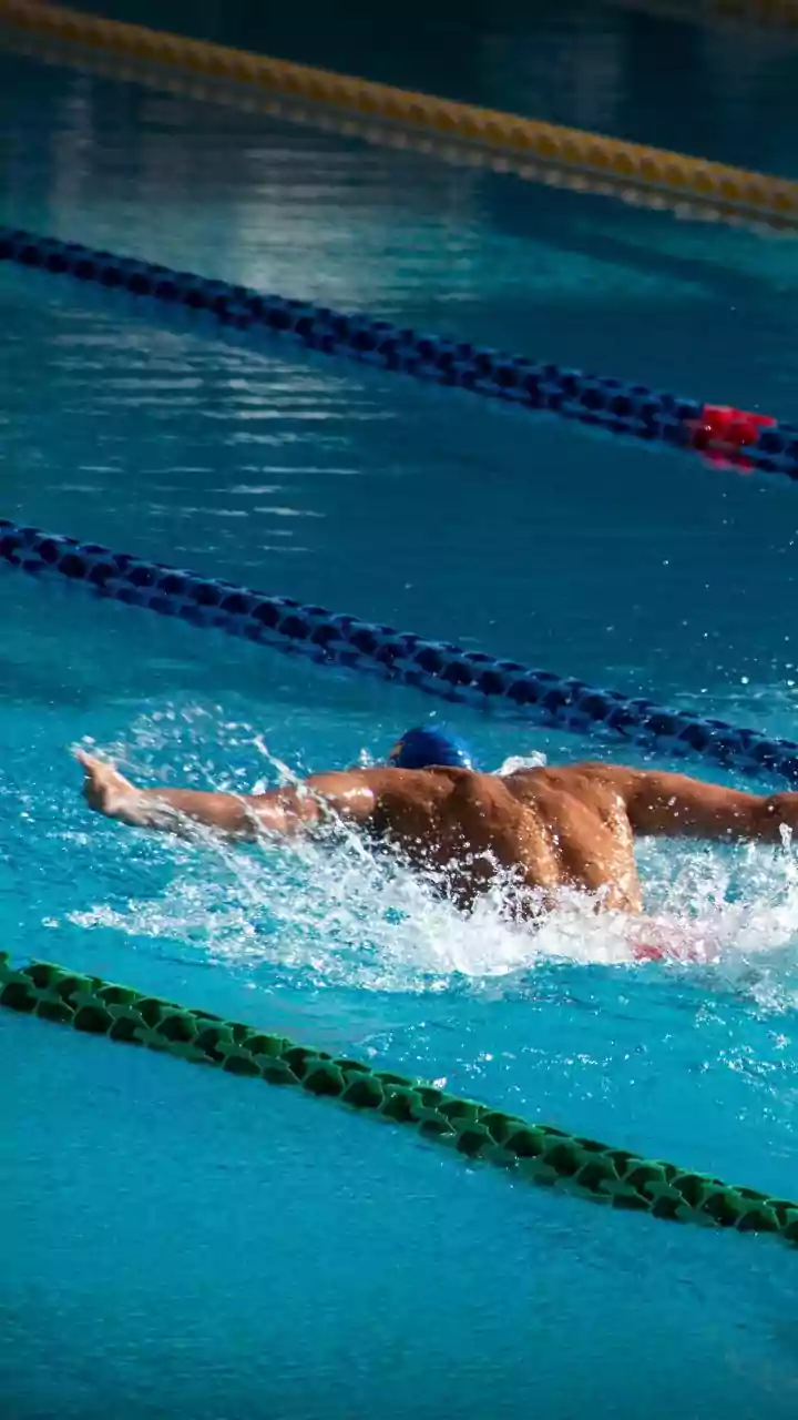 Joint-Friendly Exercise For Larger Bodies: How Swimming Reduces Weight-Bearing Stress