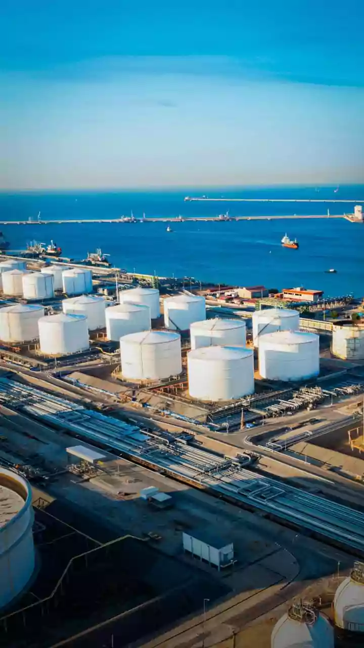 US to loan 53.3 million barrels of oil from Strategic Petroleum Reserve
